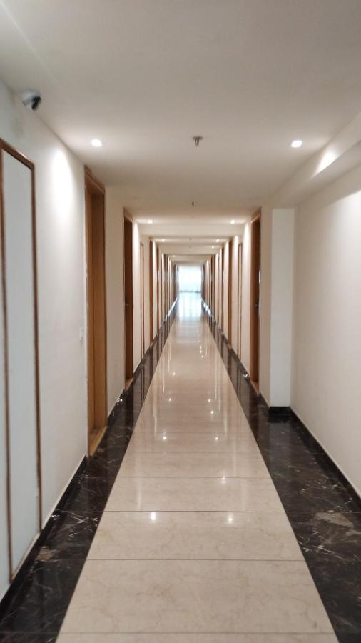Apartment The Kohinoor Palace