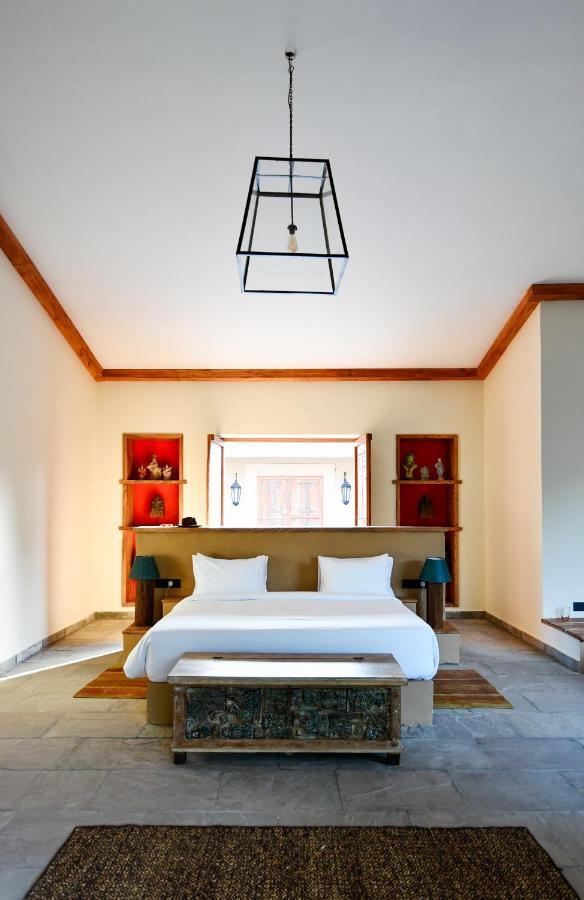 Anopura Resort *