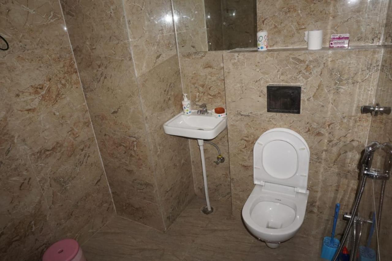 Apartment Ultra Luxurious 3bhk Stylish Haven Retreat