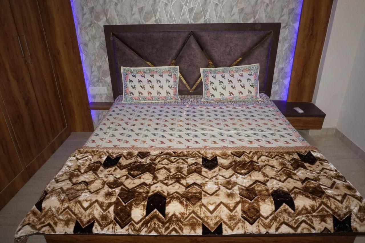 Ultra Luxurious 3bhk Stylish Haven Retreat