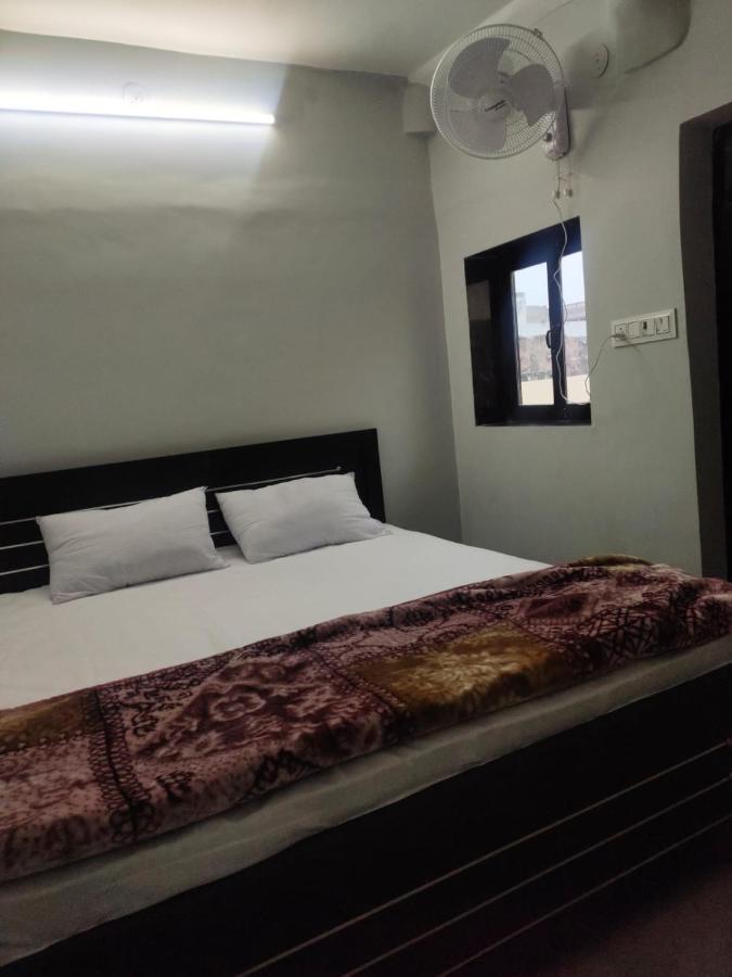 Pink Backpackers Hostel
