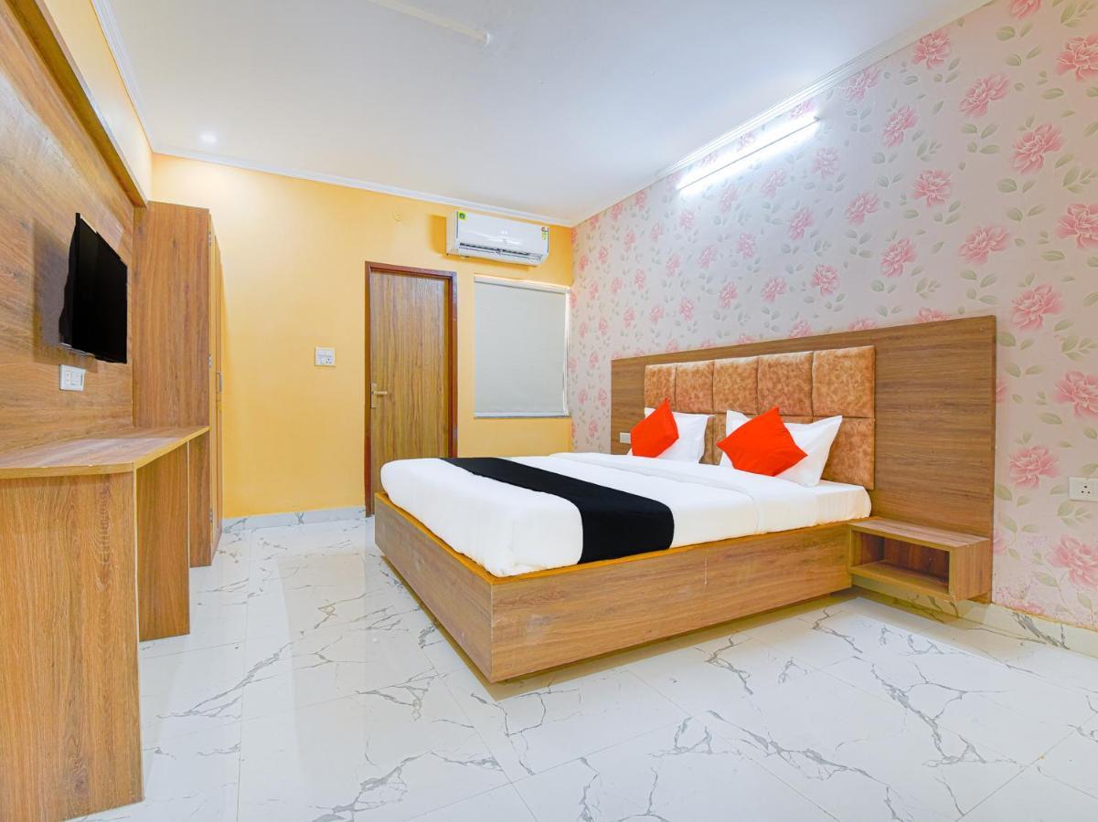 Hotel Vibha Palace 3*