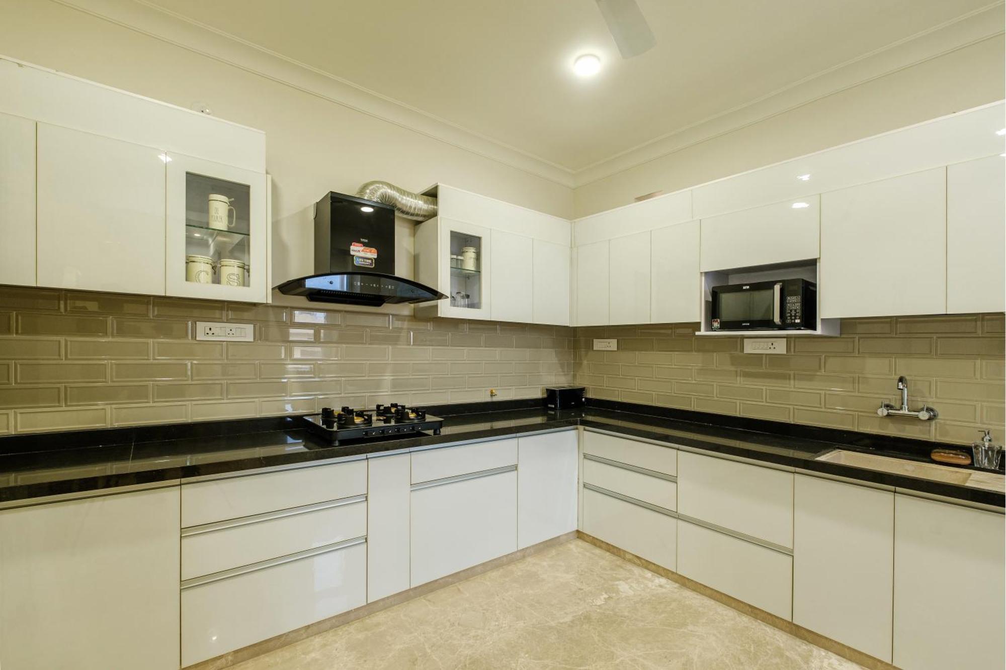 Palm 34 Bed & Breakfast 3*