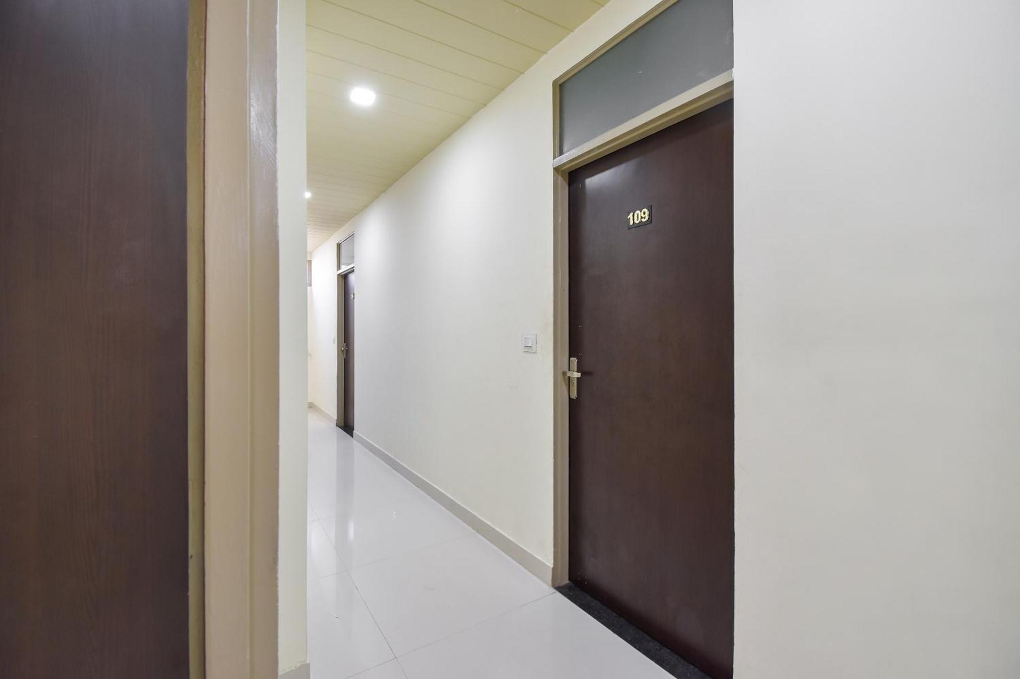 Hotel Collection O Krishna Pride