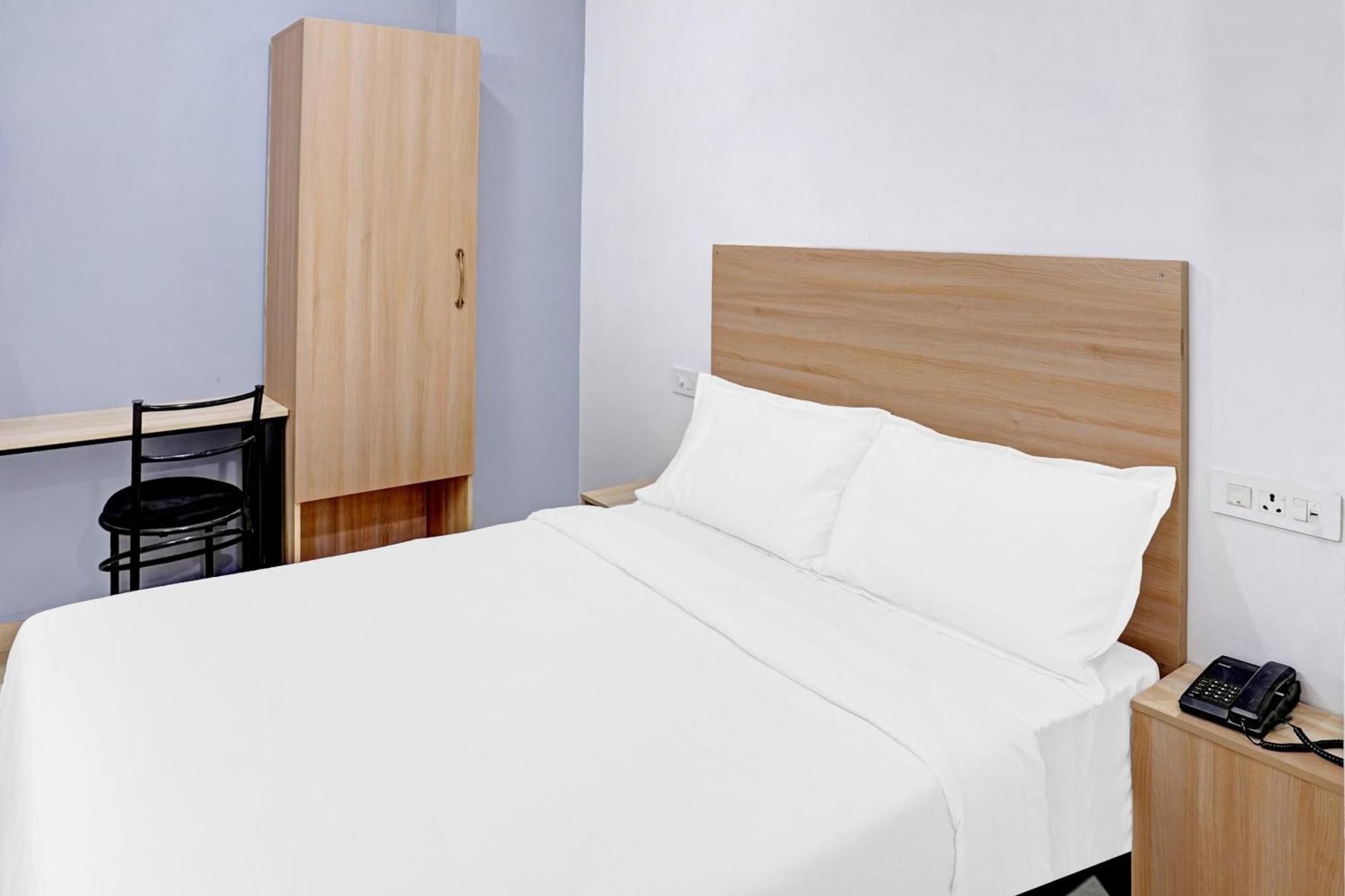 Super Collection O Grand Capitol- 4* Jaipur