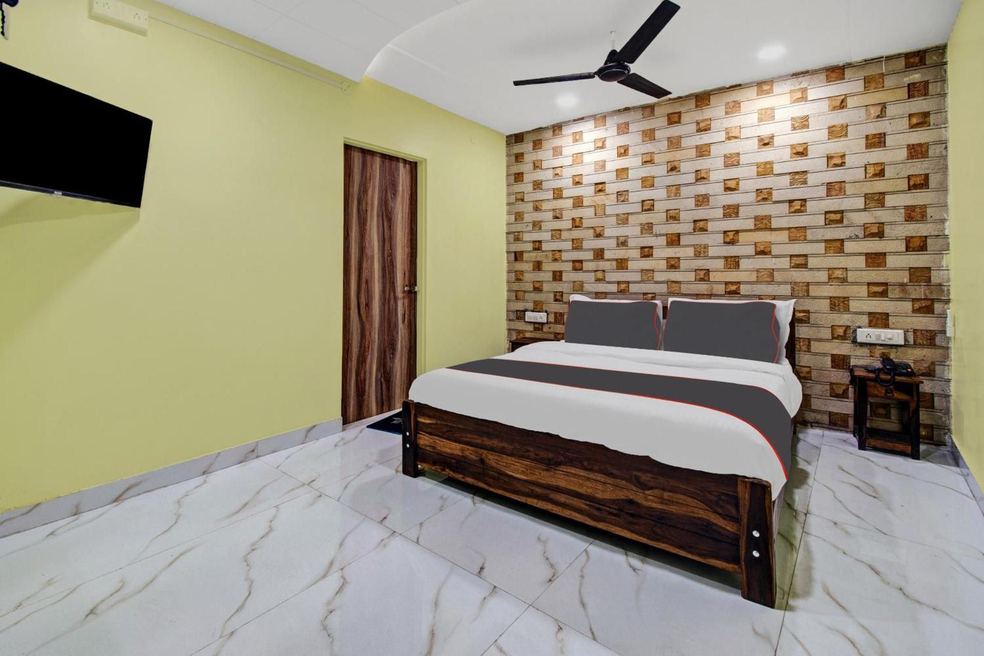 Collection O Rani Bagh Hotel