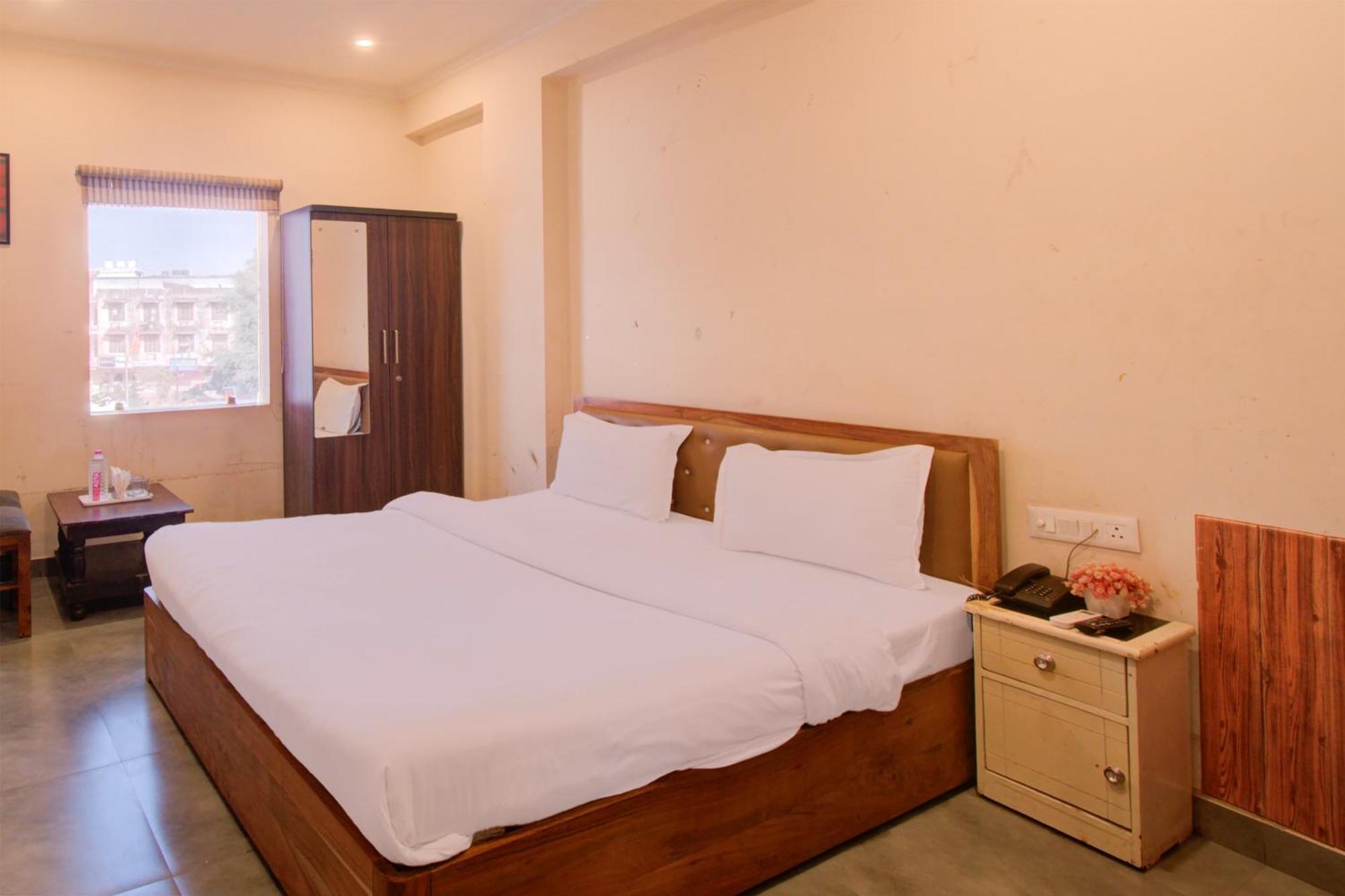 Bhagwati Palace Hotel