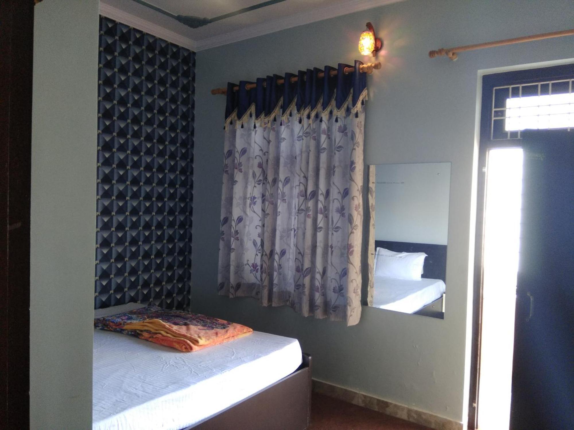 Zamarrud Palace Hotel Jaipur