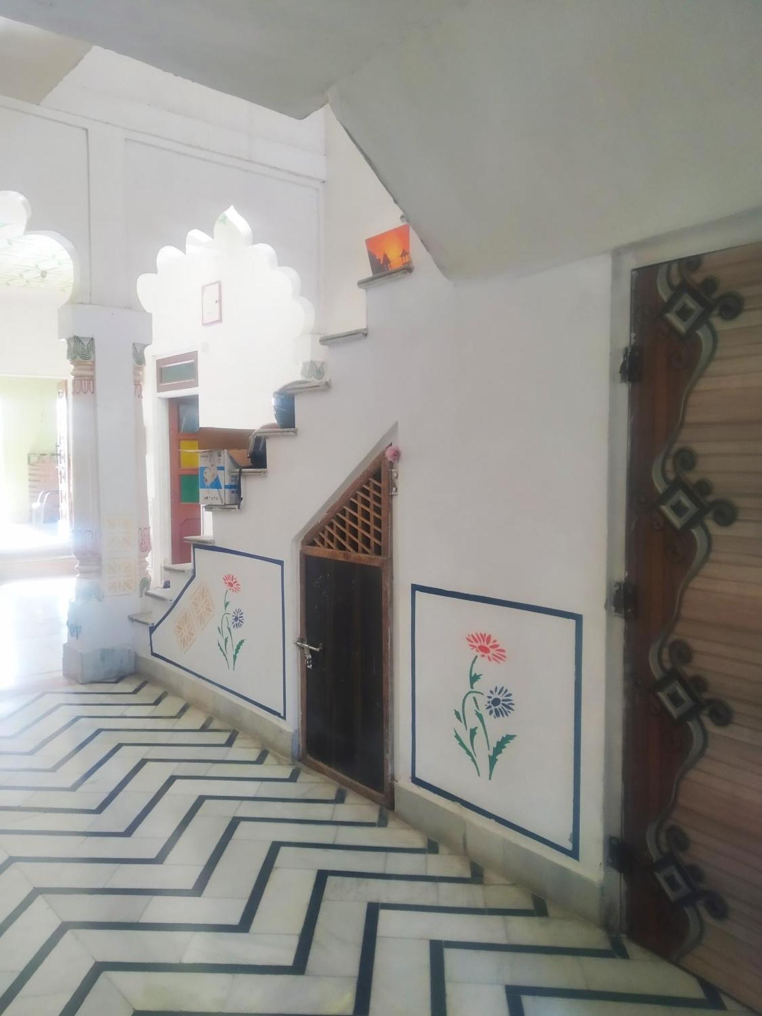 Pahasu House Apartment *