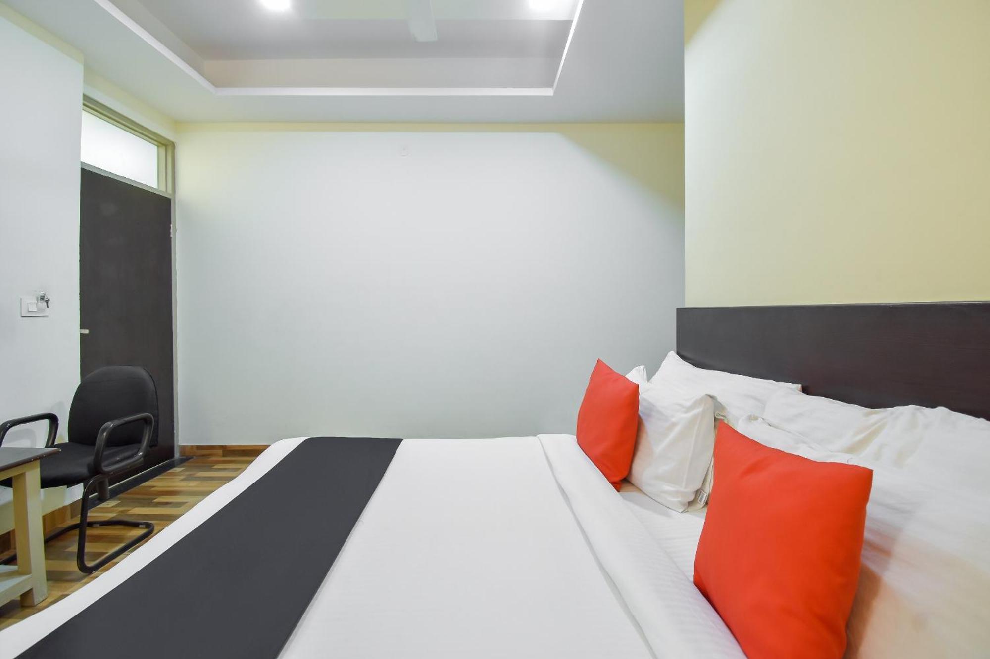 Hotel Collection O Krishna Pride 3*
