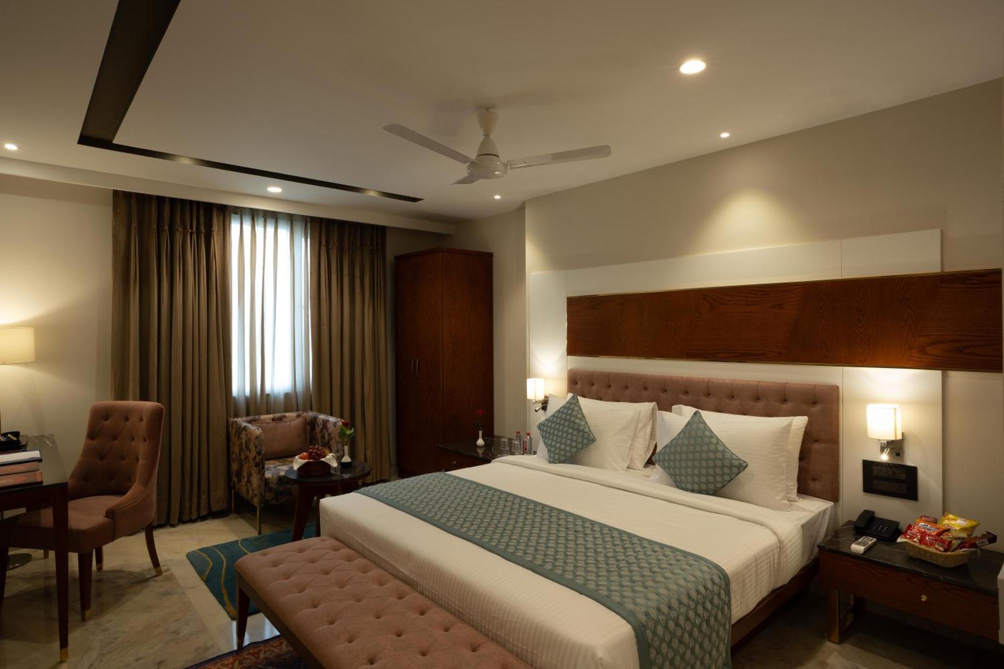 Inde Signature Hotel 3*