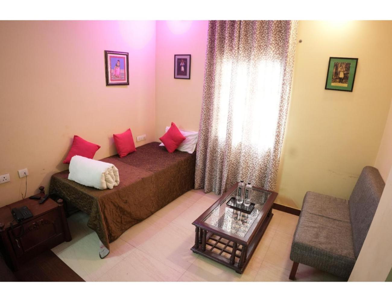Homestay Mahal Rajwada Rajasthan *