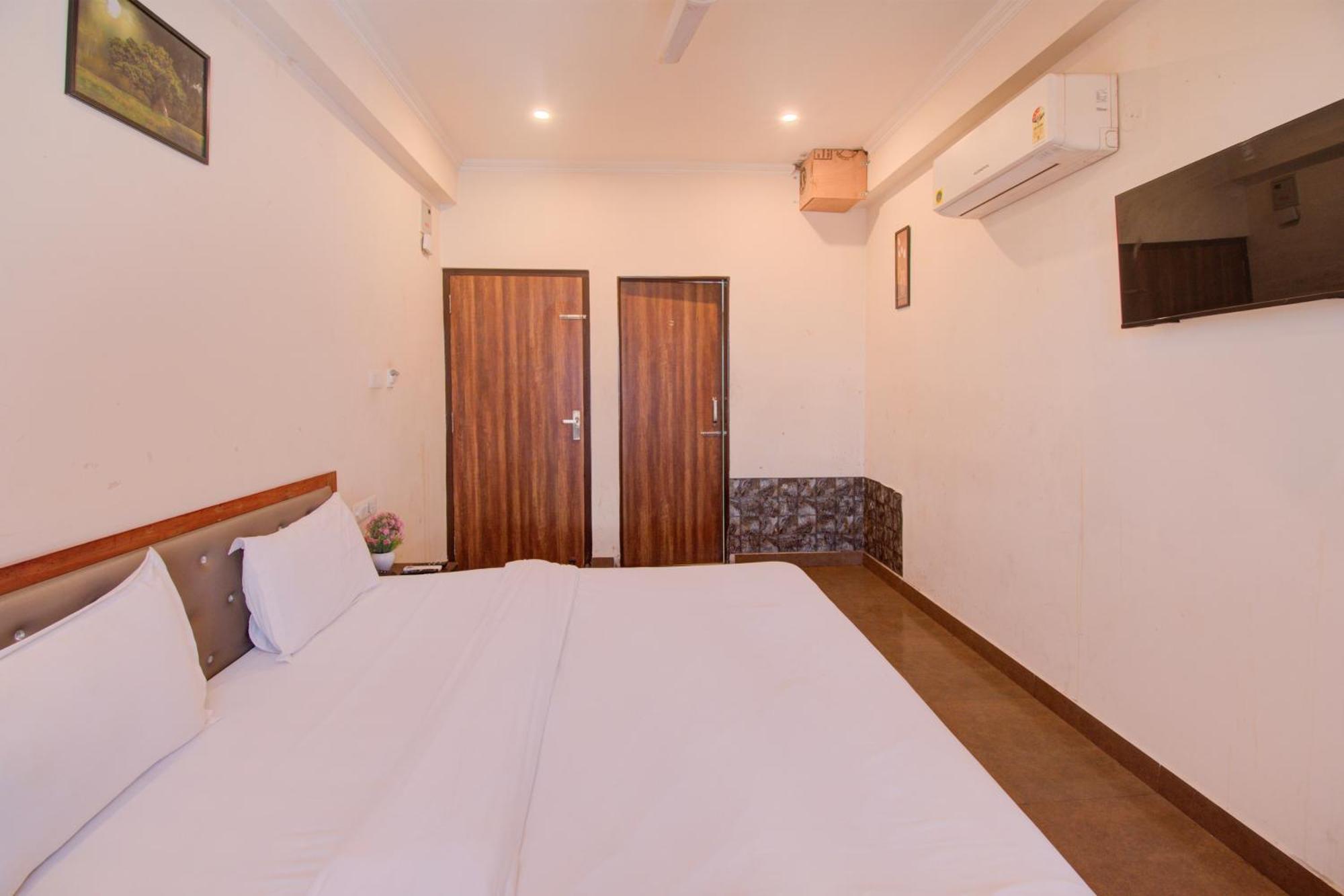 Hotel Bhagwati Palace
