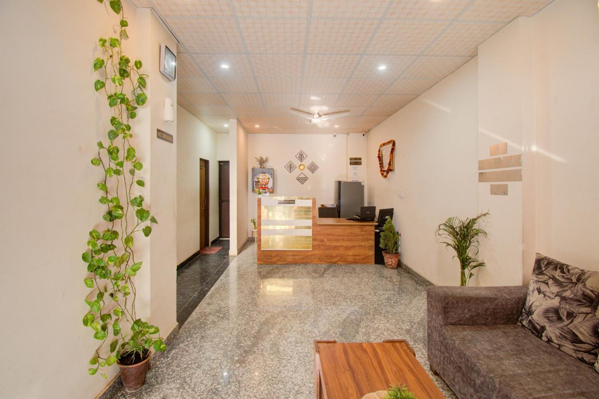 Hotel Bhagwati Palace 2*