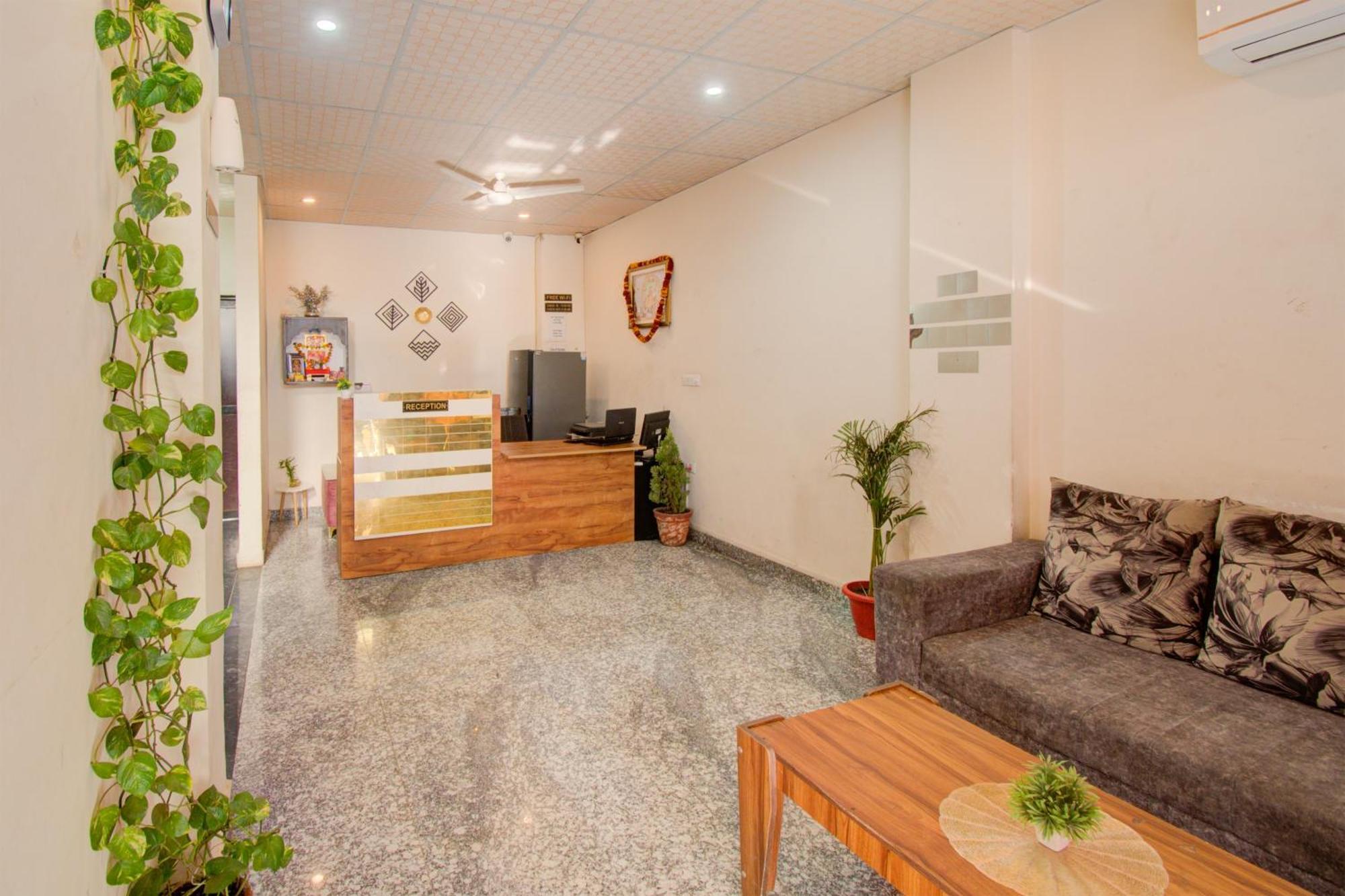 Hotel Bhagwati Palace 2*