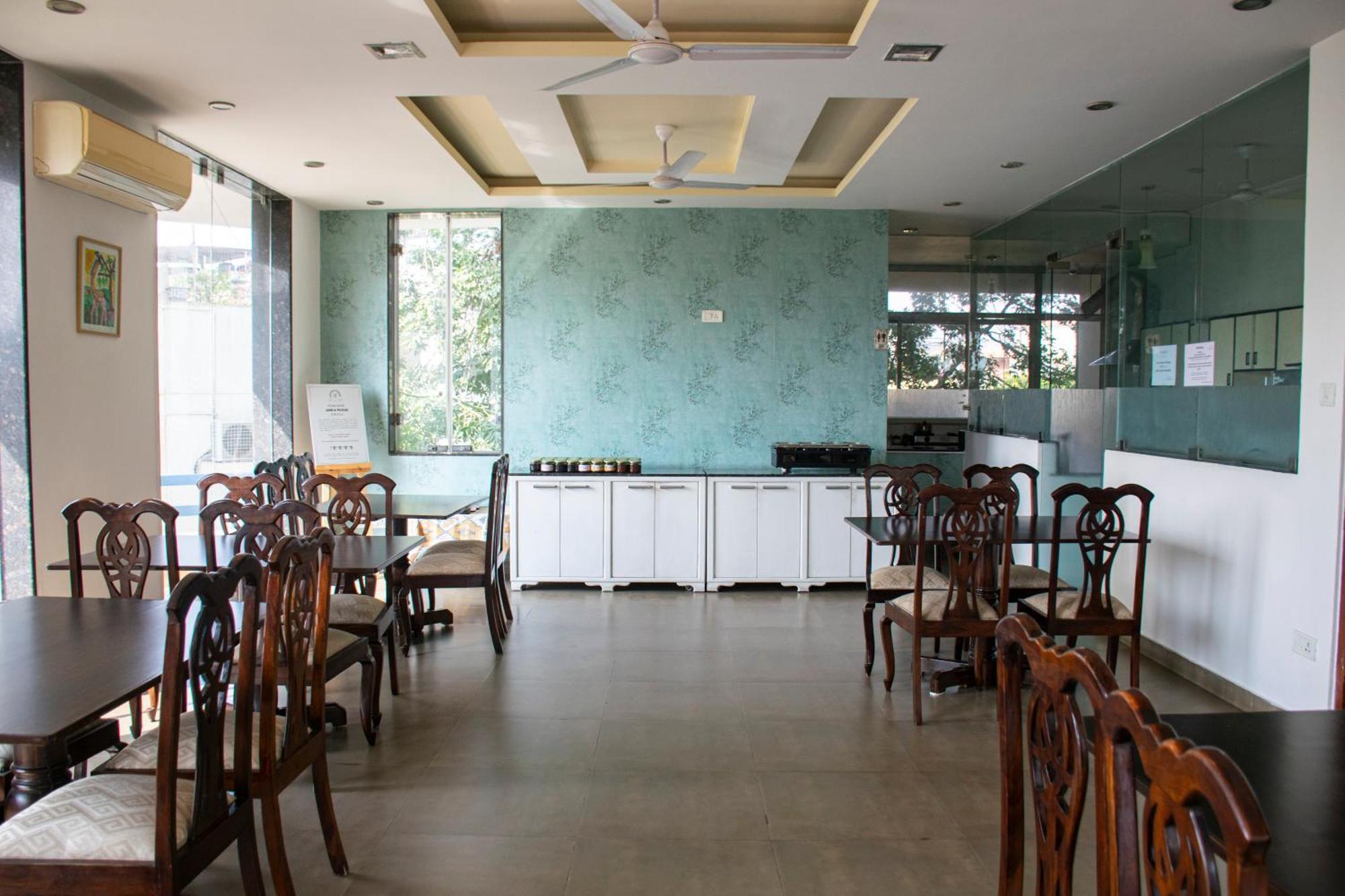 Girisadan Boutique Homestay *