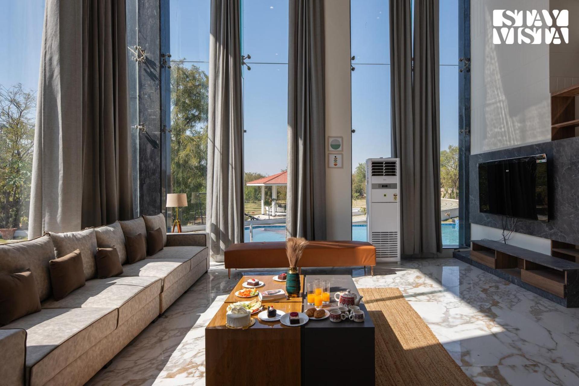 Stayvista's Avadh Vatika - Mountain-view With Outdoor Pool, Lawn Featuring A Gazebo & Bar Villa Jaipur