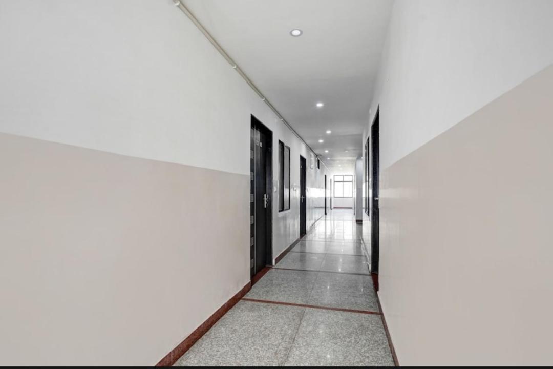 Hotel Sky Heights