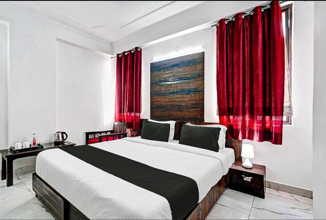 Hotel Sky Heights Jaipur