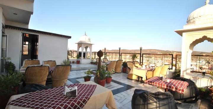 Fabhotel Amer Heritage