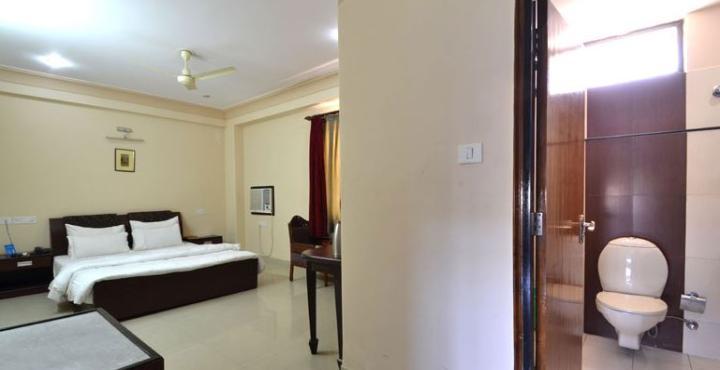 Fabhotel Amer Heritage Hotel 3*