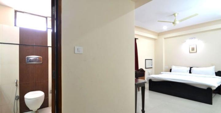 Fabhotel Amer Heritage 3*
