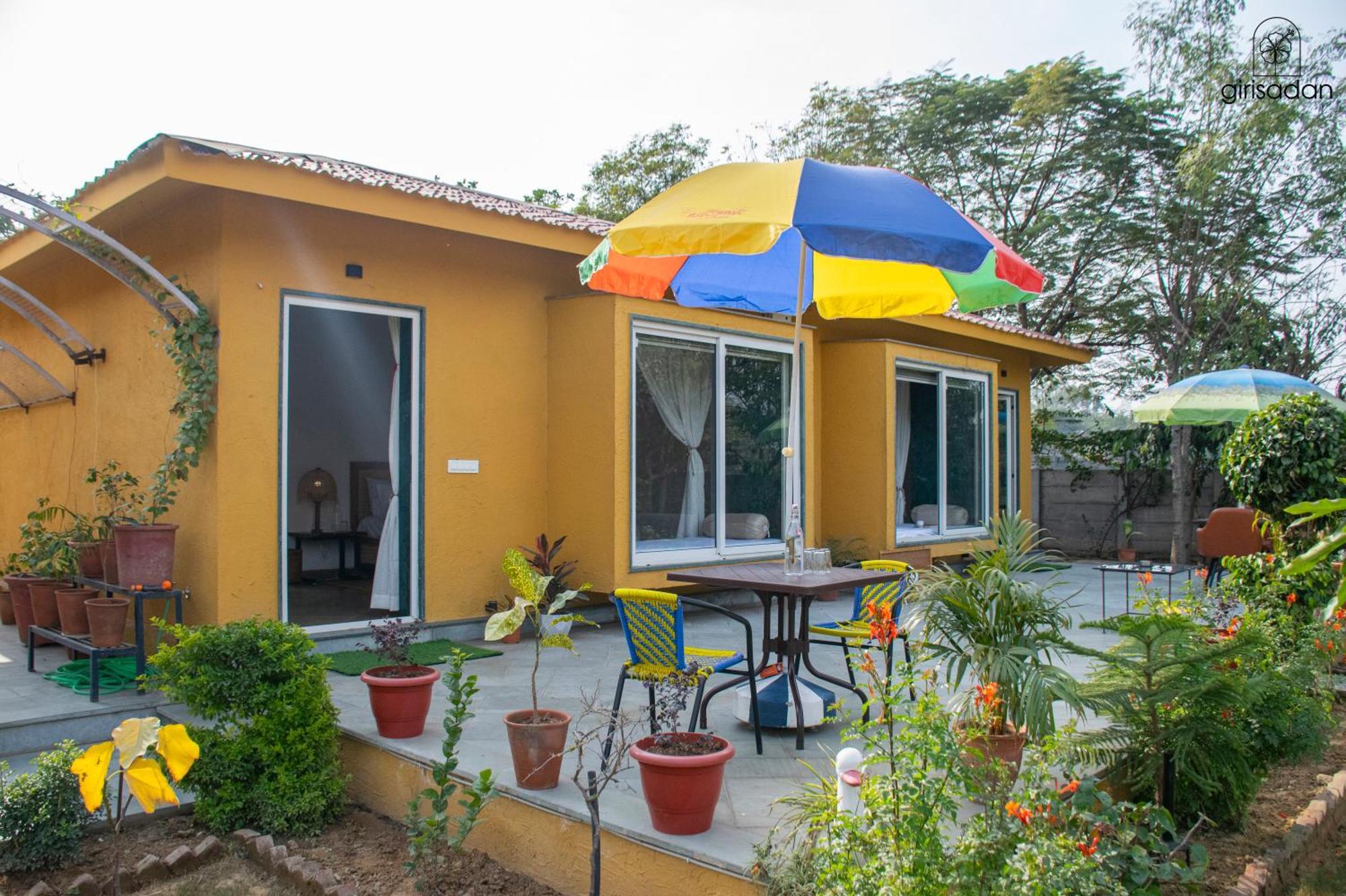 Girisadan Organic Farm Retreat & Botanical Forest Farm stay