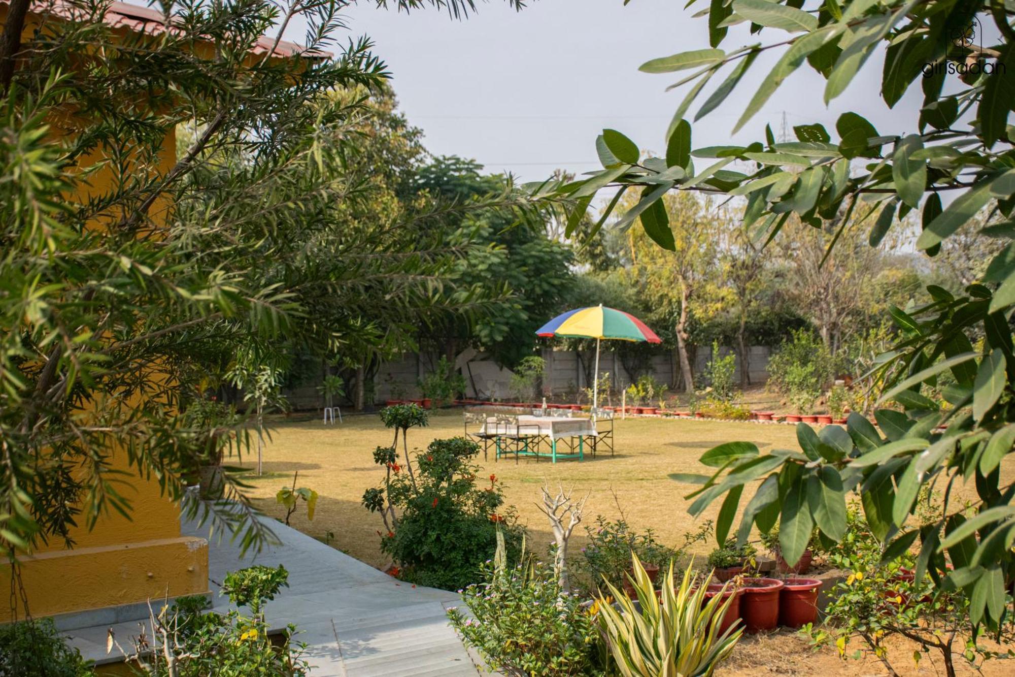 Girisadan Organic Farm Retreat & Botanical Forest Farm stay