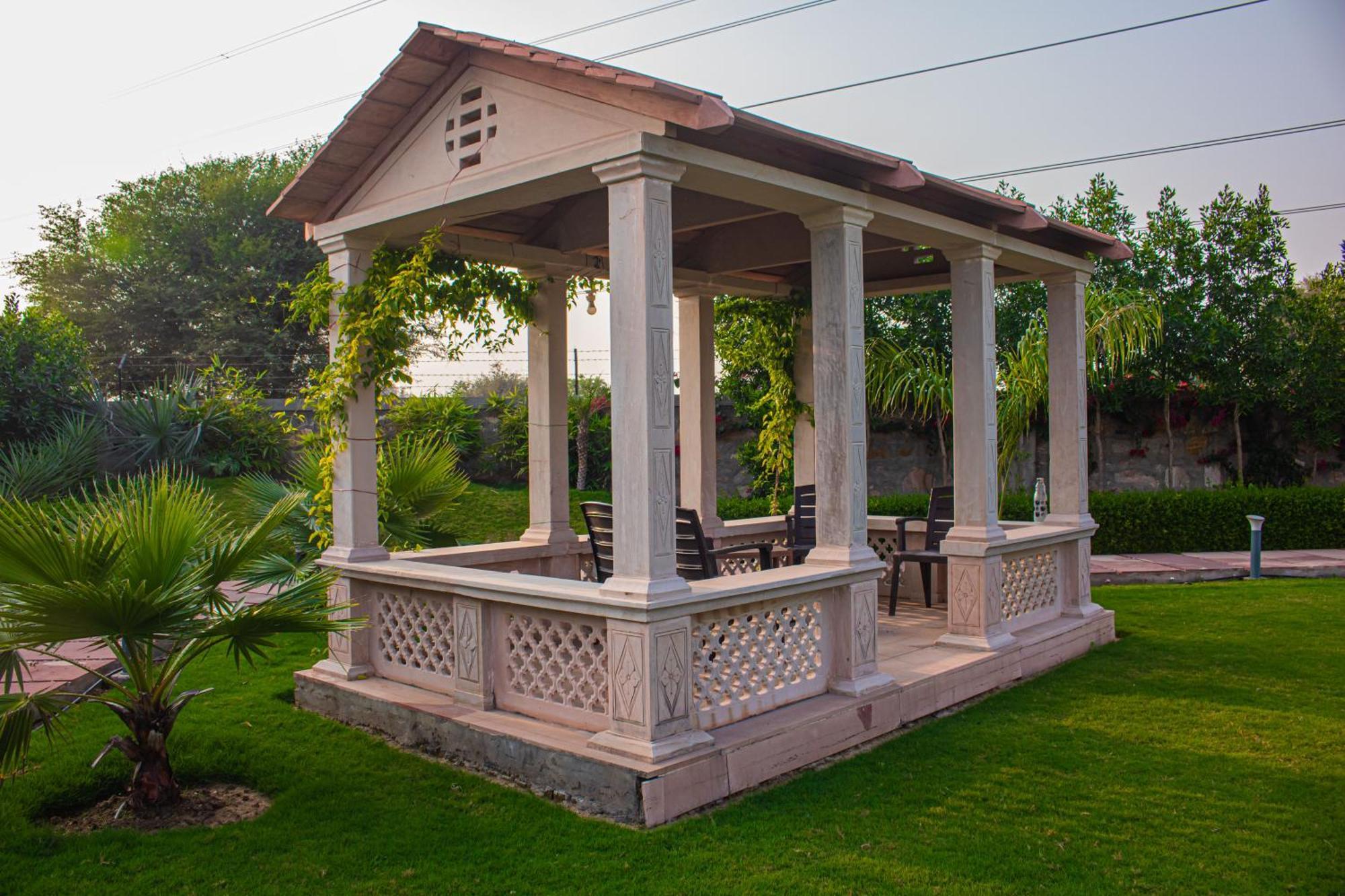 The Peace- A Luxury Private Pool Jaipur