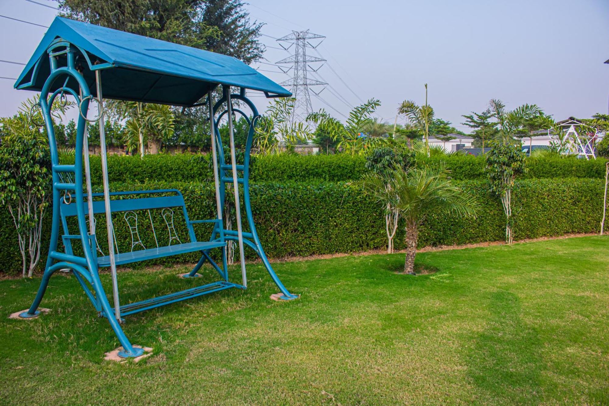 The Peace- A Luxury Private Pool Farm stay Jaipur