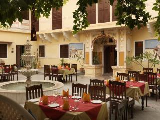 Hotel Karma Haveli