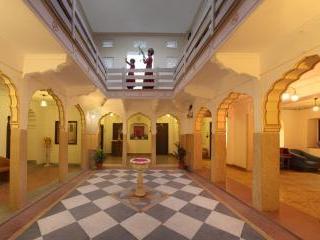 Hotel Karma Haveli 4*