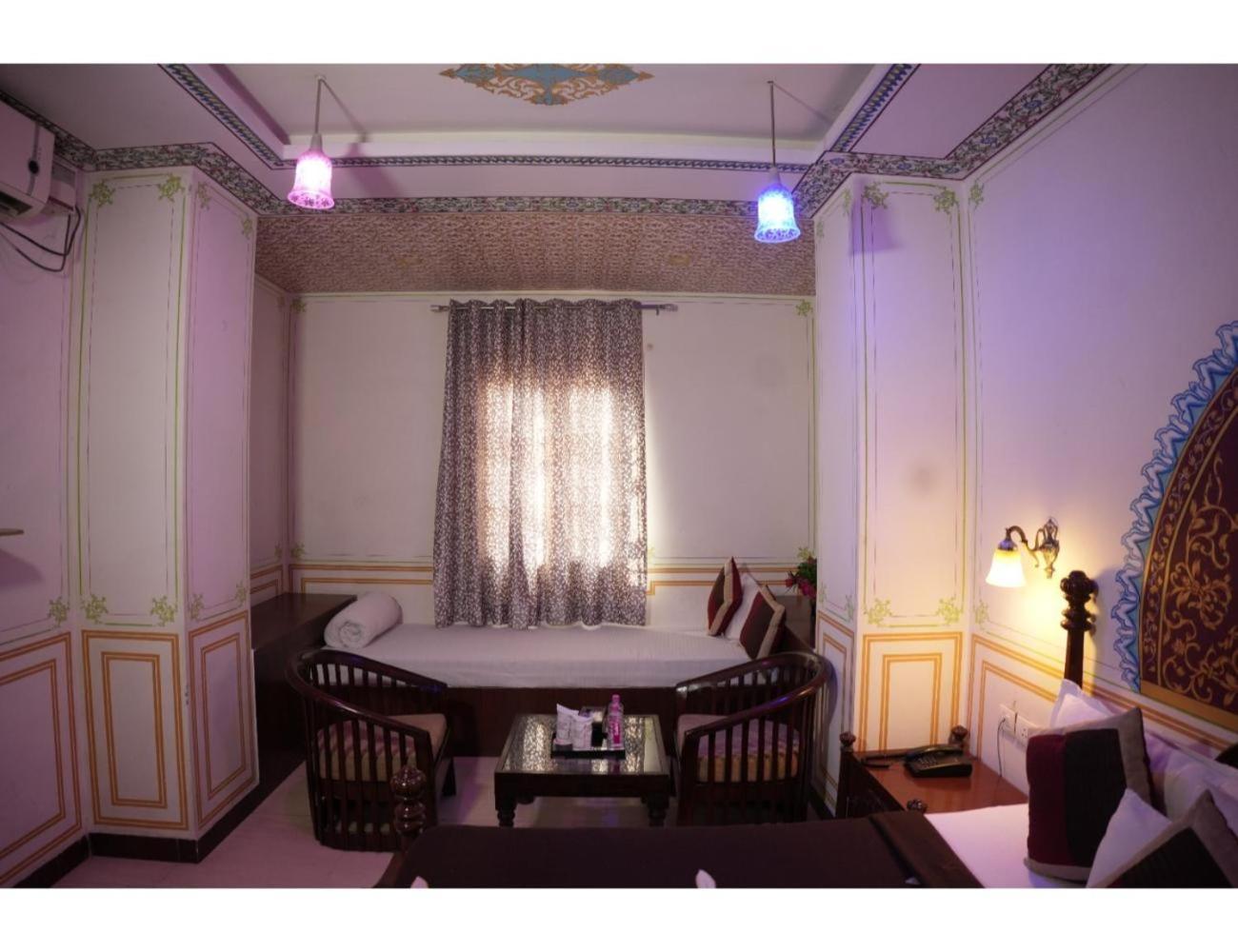 Mahal Rajwada Rajasthan * Jaipur