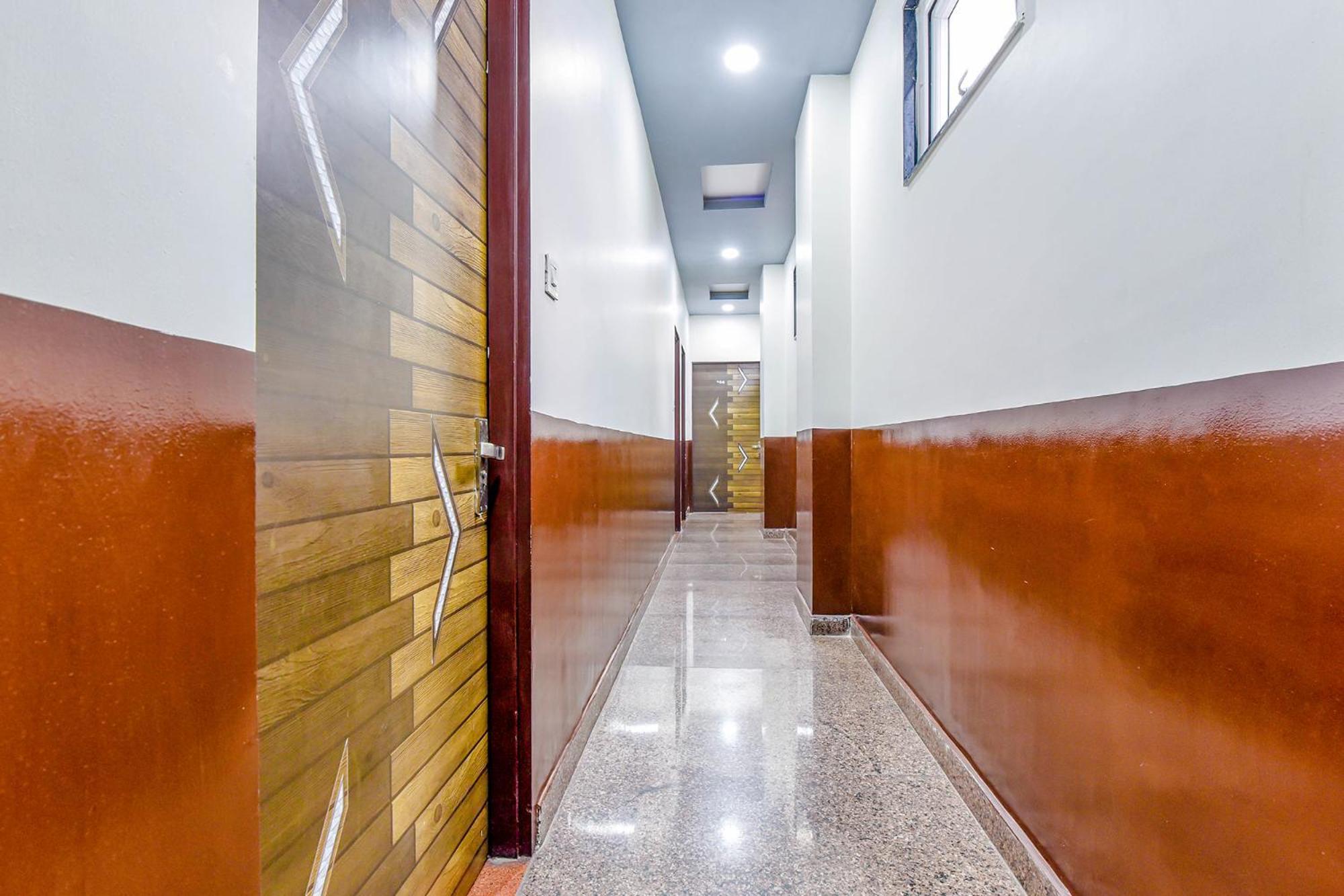 Fabhotel Diamond Key Hotel 3*