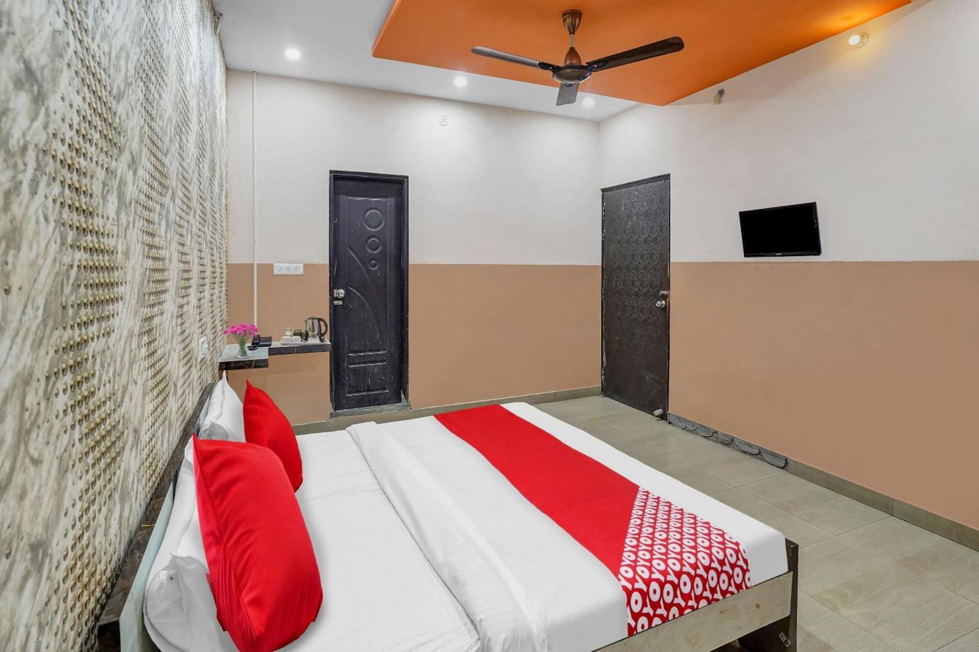 Hotel O Swastik & Restaurant Jaipur