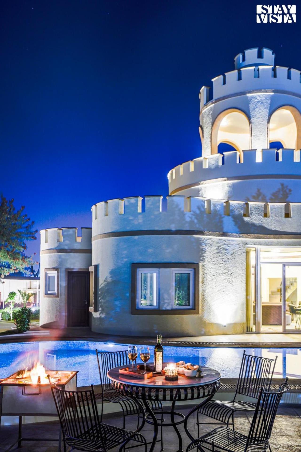 Stayvista's Mystic Castle With Terrace, Swimming Pool, Lawn With Gazebo Jaipur