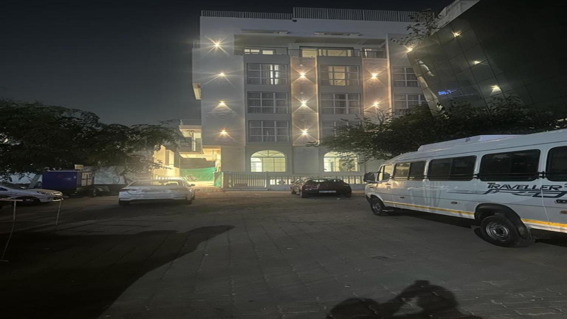 Saaj Mansion