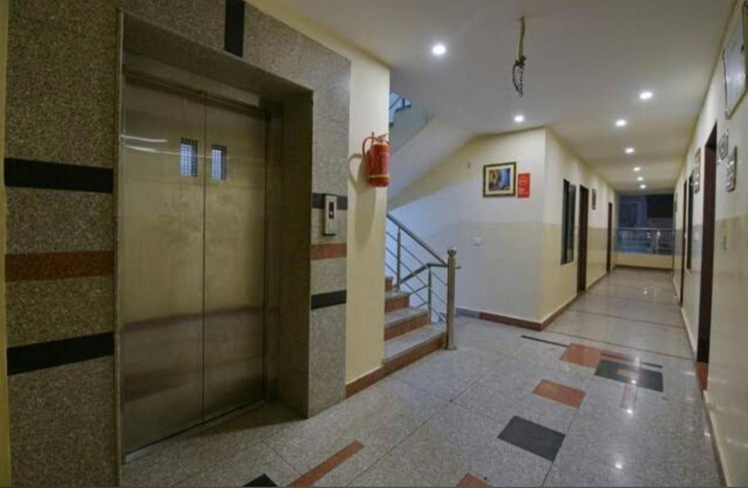 Hotel Sky Heights