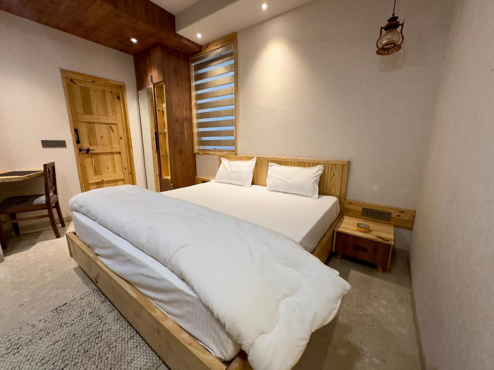 The Wooden Gem Apartment Jaipur