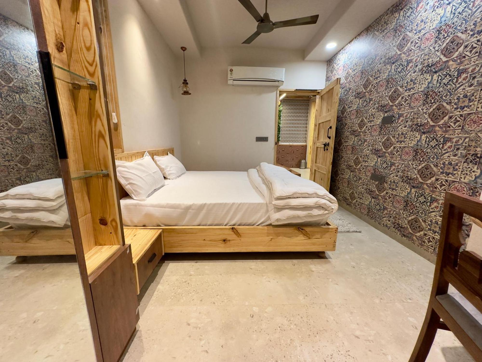 Apartment The Wooden Gem Jaipur