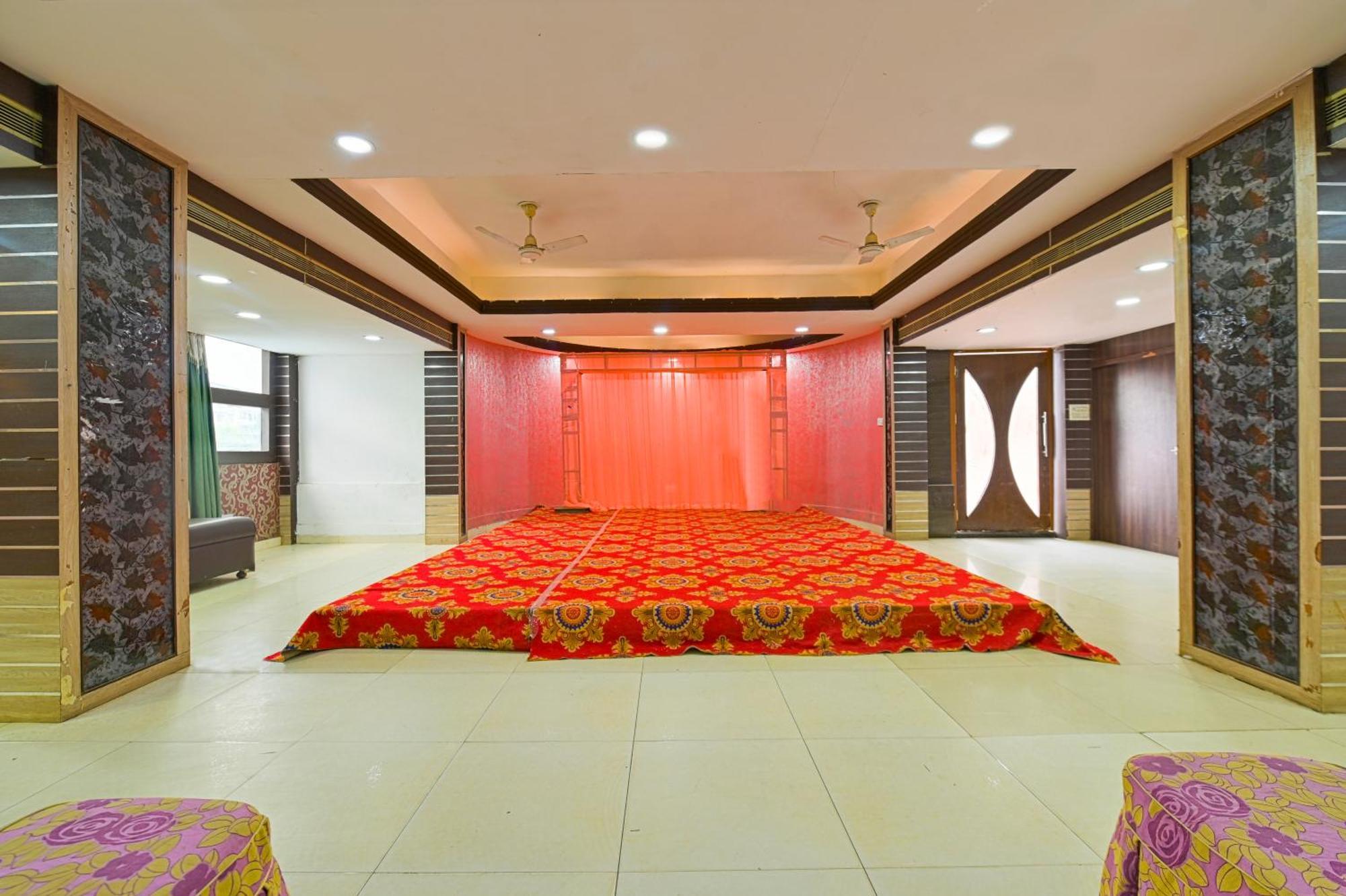 The Byke Grassfield With Outdoor Pool, Shyam Nagar, 4*