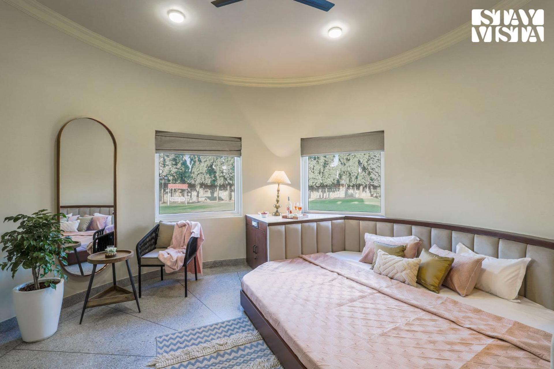 Stayvista's Mystic Castle With Terrace, Swimming Pool, Lawn With Gazebo Villa