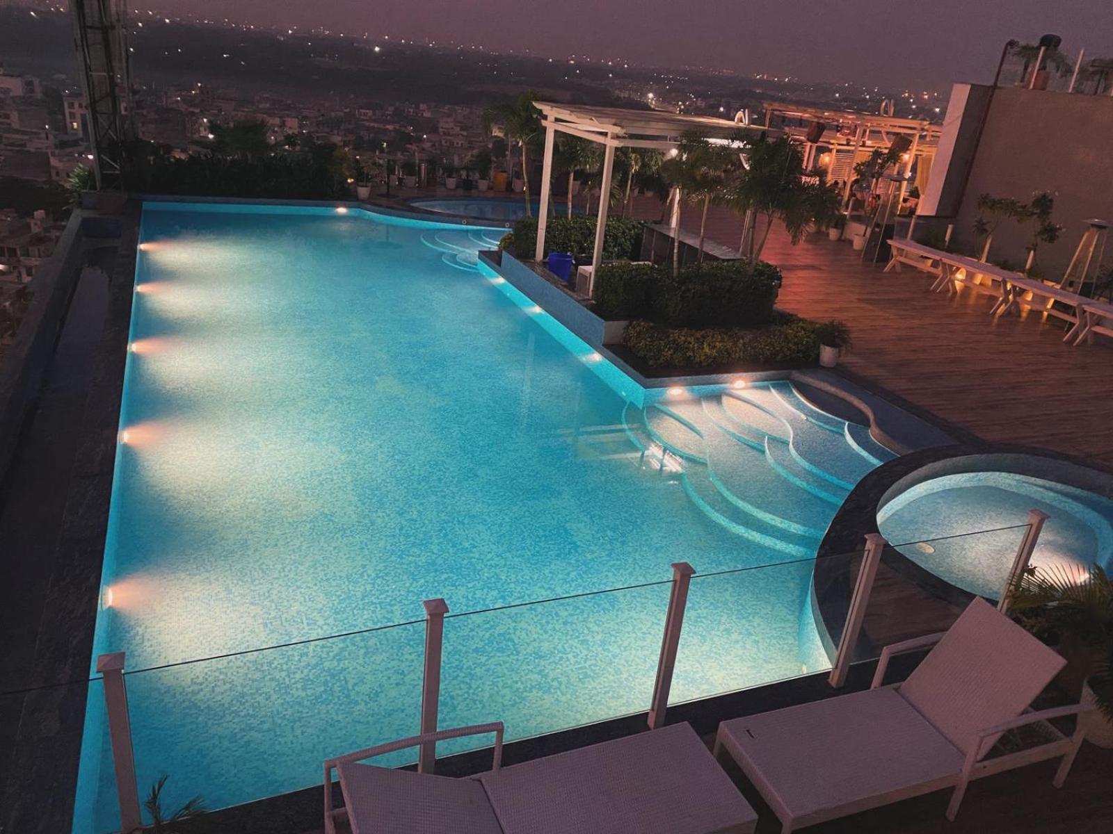 Milton 4* Jaipur