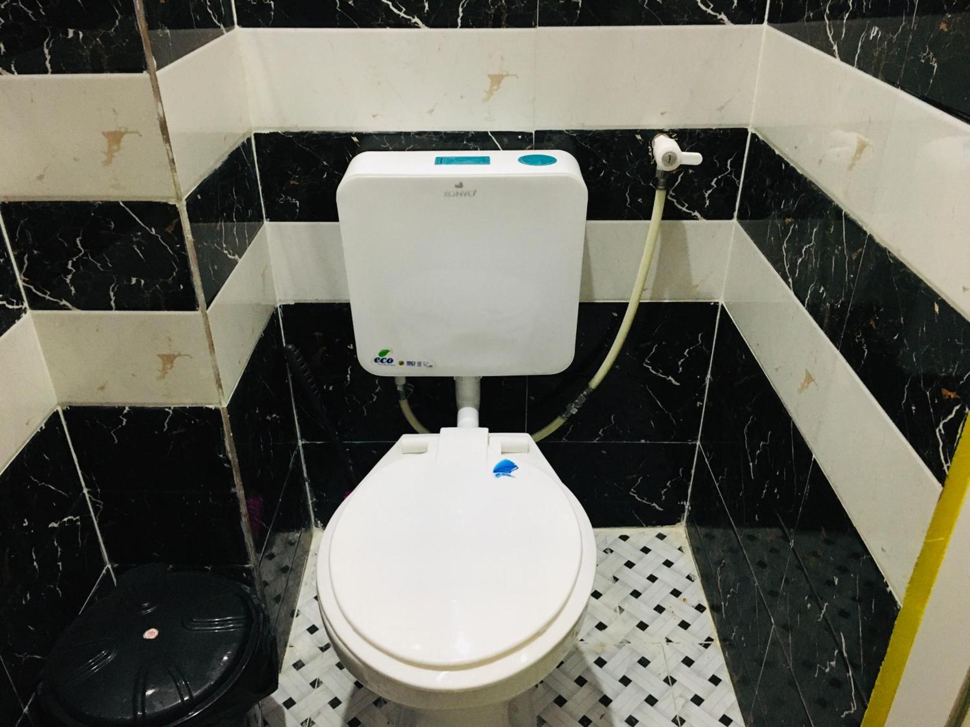 Ali Baba Hostel *