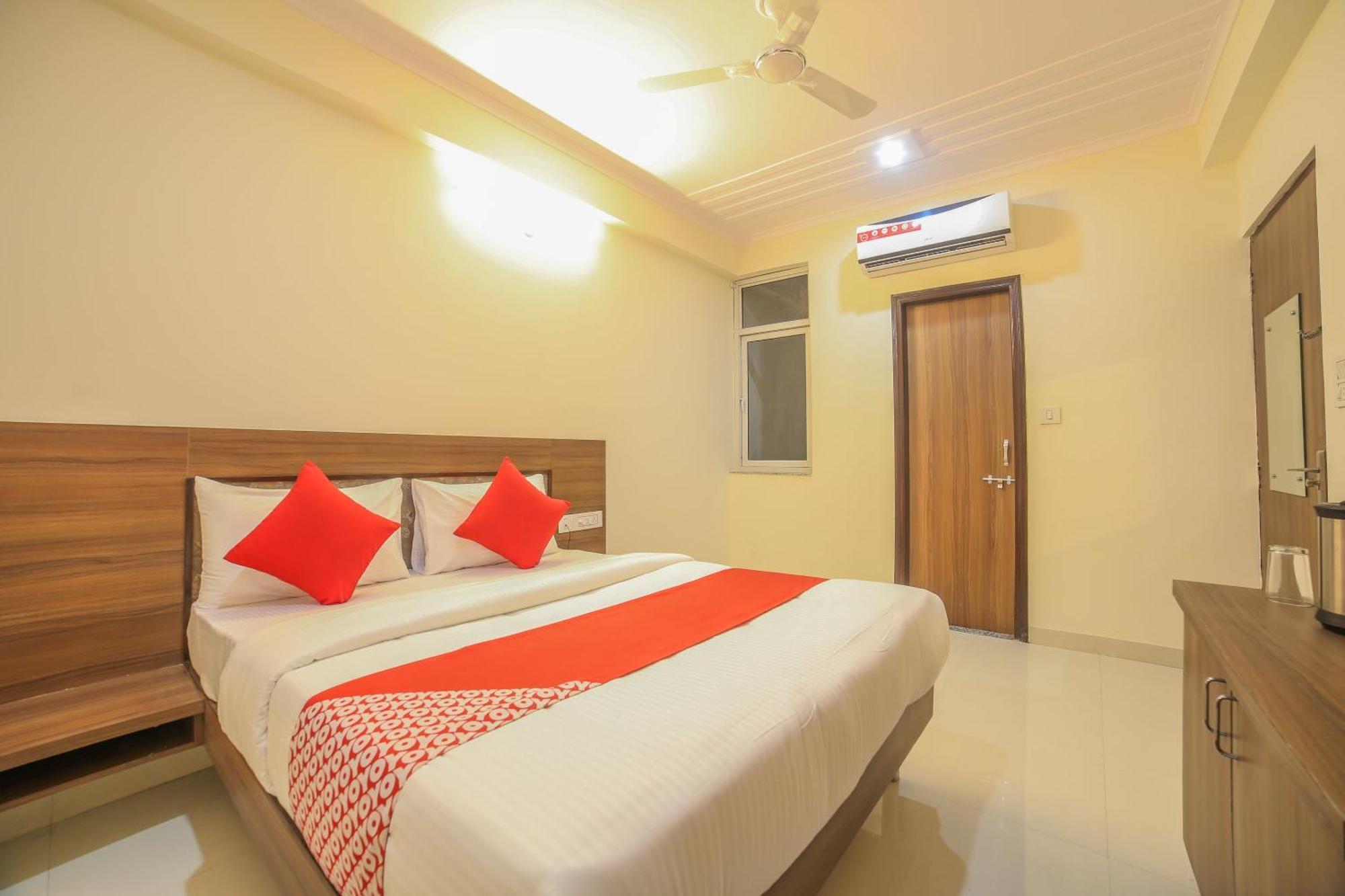 Super O Morgan Hotel 3*