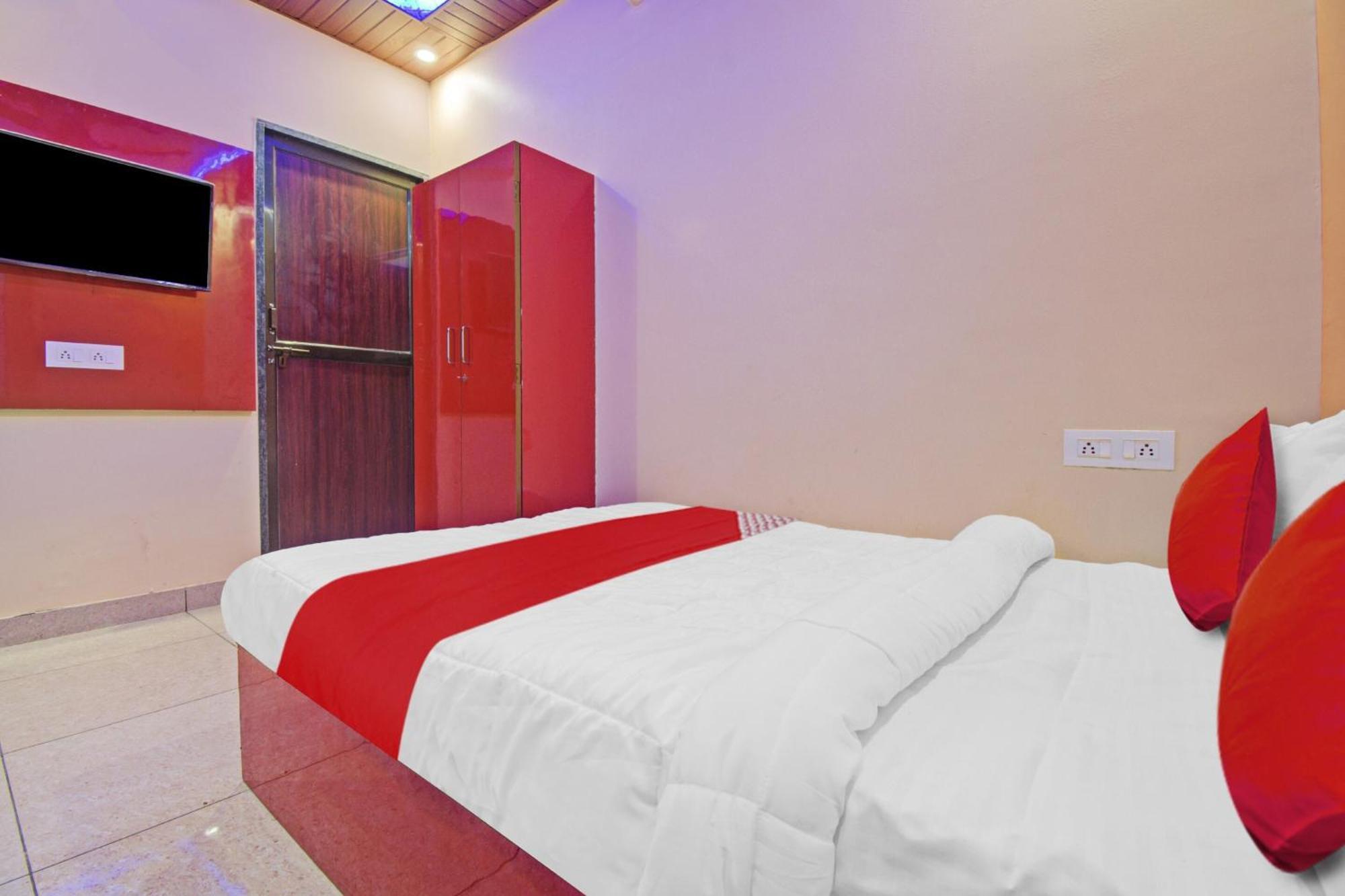 O Heera Hotel