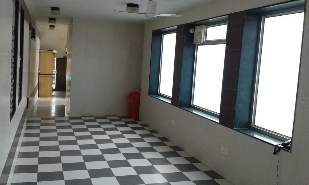 Hotel Collection O Krishana Jaipur