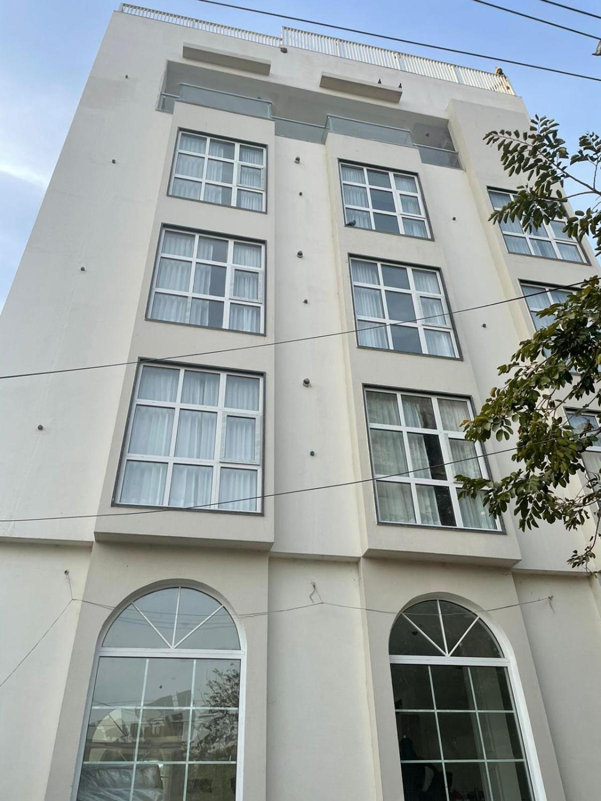 Saaj Mansion 3*