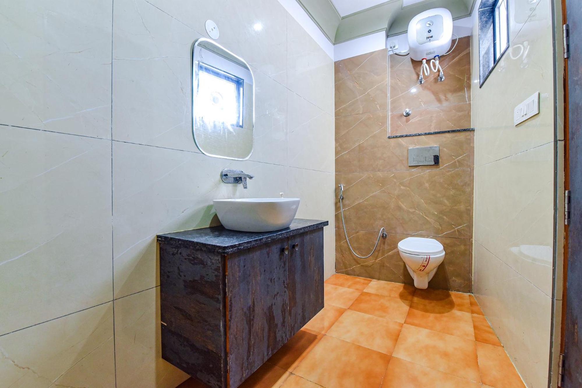 Hotel Fabhotel Bungalow 18 Jaipur