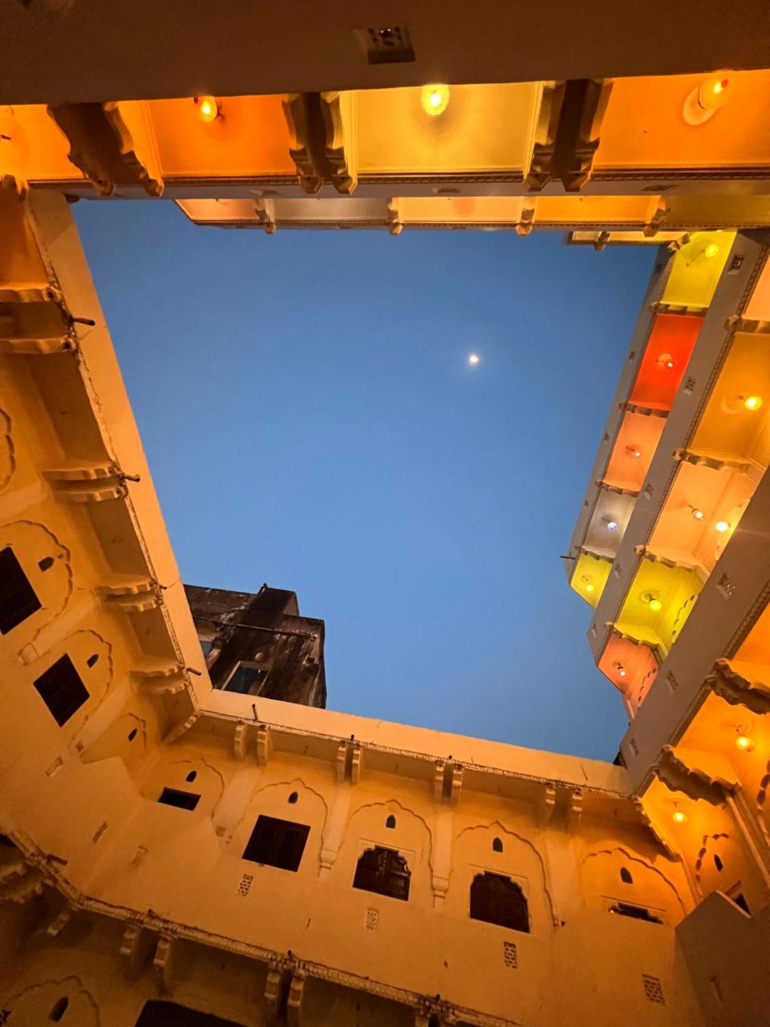 Saba Haveli 4*